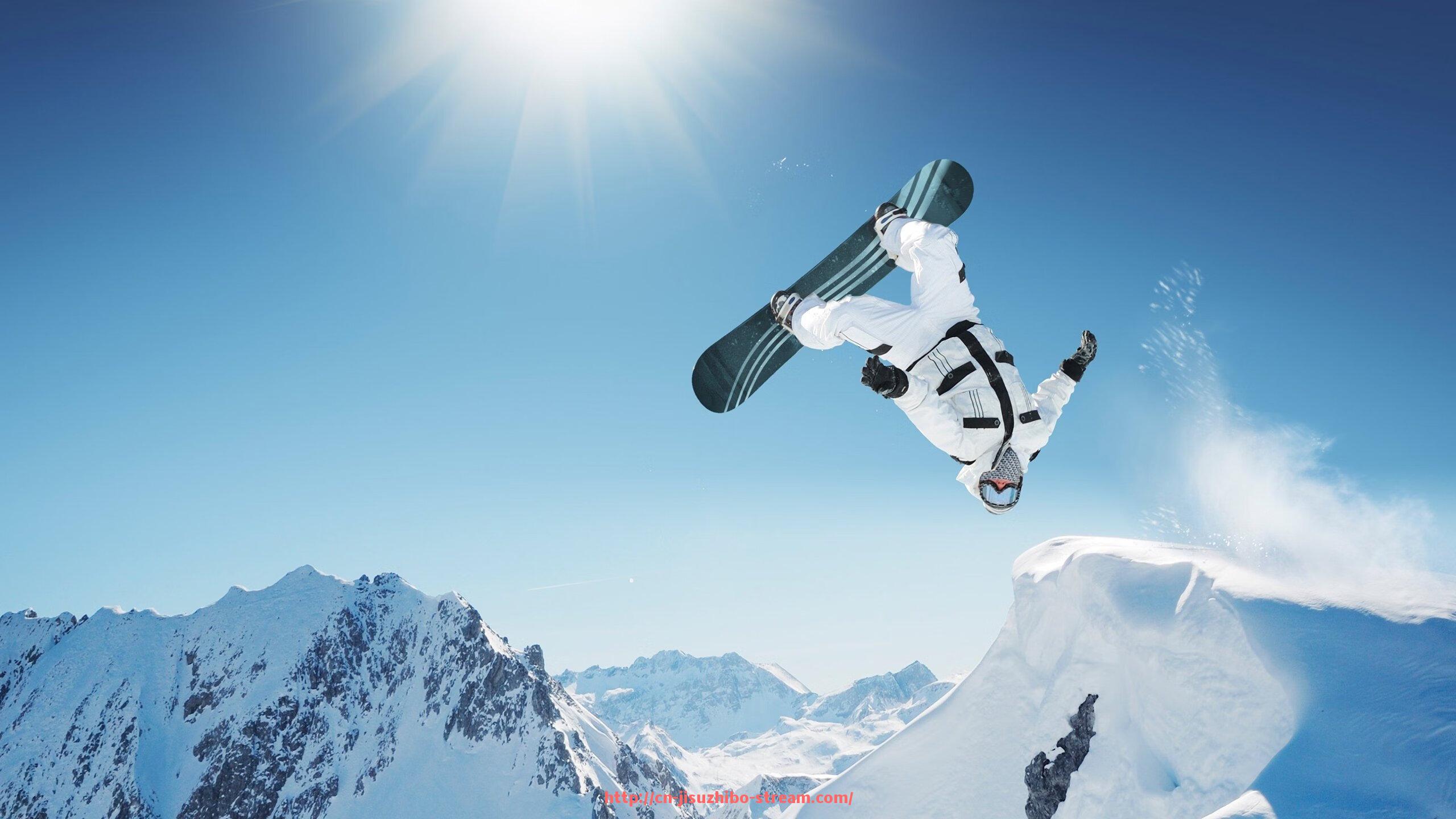 极速直播-深入分析世俱杯球队战术体系：攻防转换模式多样化解析